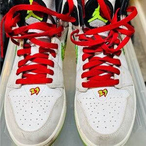Jordan Sneakers White Red Green
